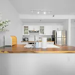 Sage On Ocean Drive Apartments